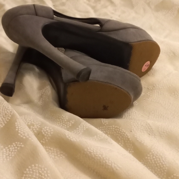 Ysl women shoes - Picture 5 of 9